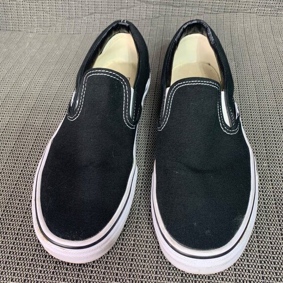 Vans Classic Slip-on Unisex Mens Size 7.5 Womans size 9 Black Canvas Sneakers - Picture 2 of 7
